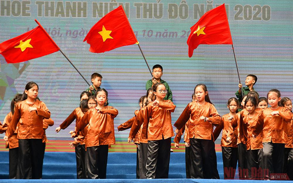 Sôi động những Vũ điệu sắc màu