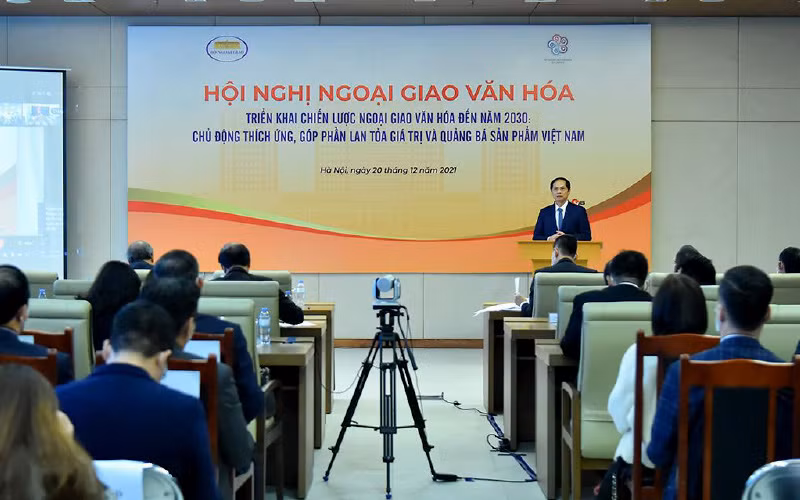 Hội nghị Ngoại giao văn hóa.