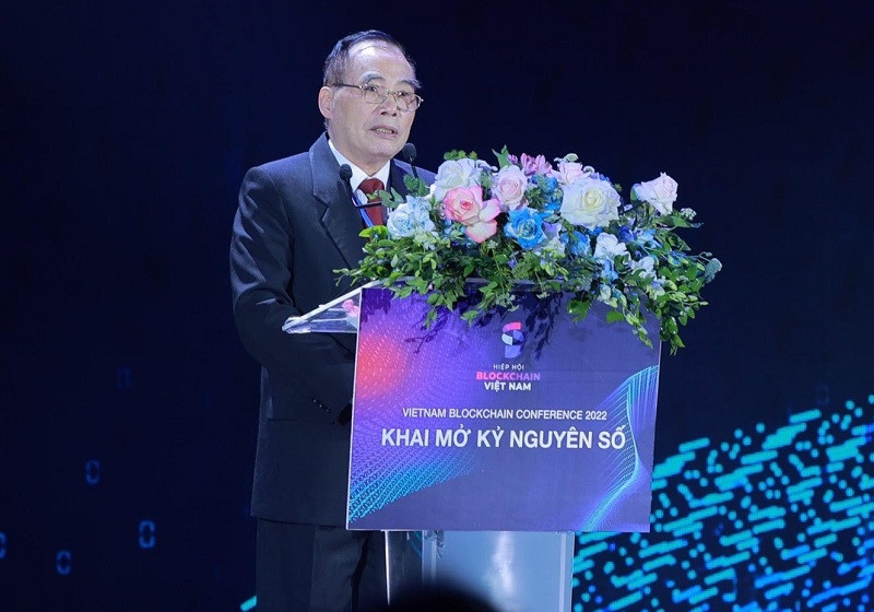 Chủ tịch Hiệp hội Blockchain Việt Nam Hoàng Văn Huây phát biểu tại sự kiện. Chính thức ra mắt Hiệp hội Blockchain Việt Nam -0