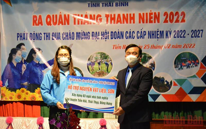 Hỗ trợ vật liệu xây dựng nhà tình nghĩa trong Tháng Thanh niên 2022 tại Thái Bình.