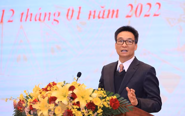 Phó Thủ tướng Vũ Đức Đam dự Hội nghị “Triển khai nhiệm vụ lao động, người có công và xã hội năm 2022”. (Ảnh: Hoàng Hiếu/TTXVN)