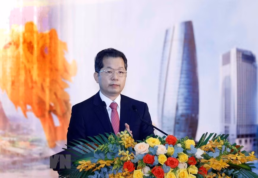 Chủ tịch nước Nguyễn Xuân Phúc dự tọa đàm về thành phố Đà Nẵng -0