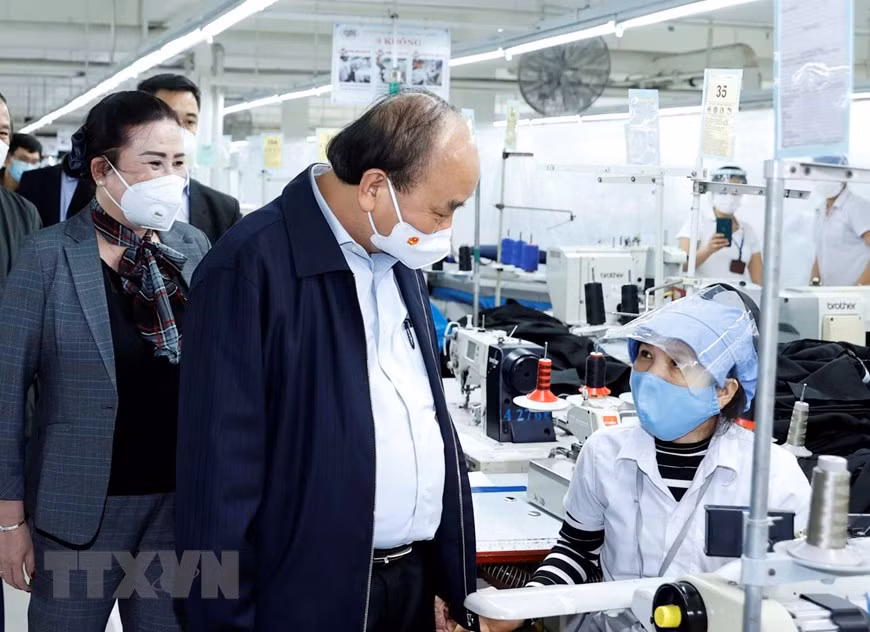 Chủ tịch nước Nguyễn Xuân Phúc dự tọa đàm về thành phố Đà Nẵng -0