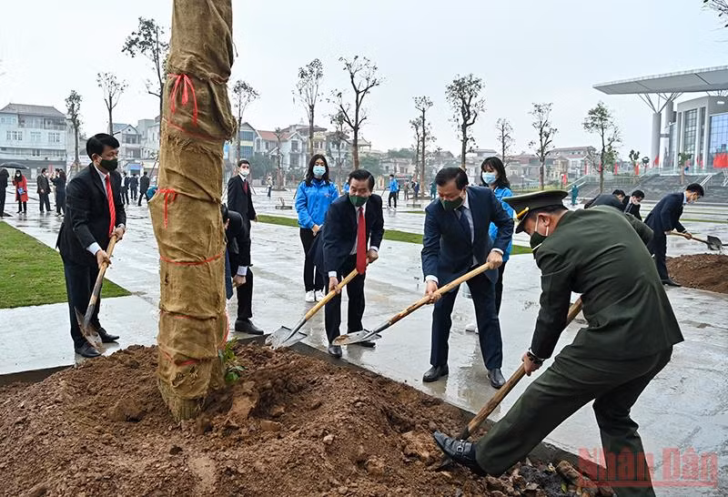 Huyện Đông Anh phải hoàn thành mục tiêu trở thành quận trong năm 2023 -0