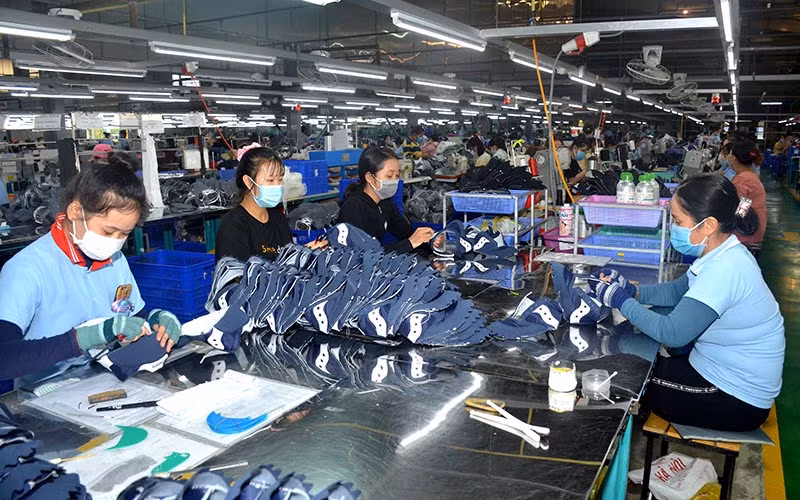 Phát hiện hơn 120 công nhân một công ty sản xuất giày tại Bình Thuận nhiễm Covid-19 -0