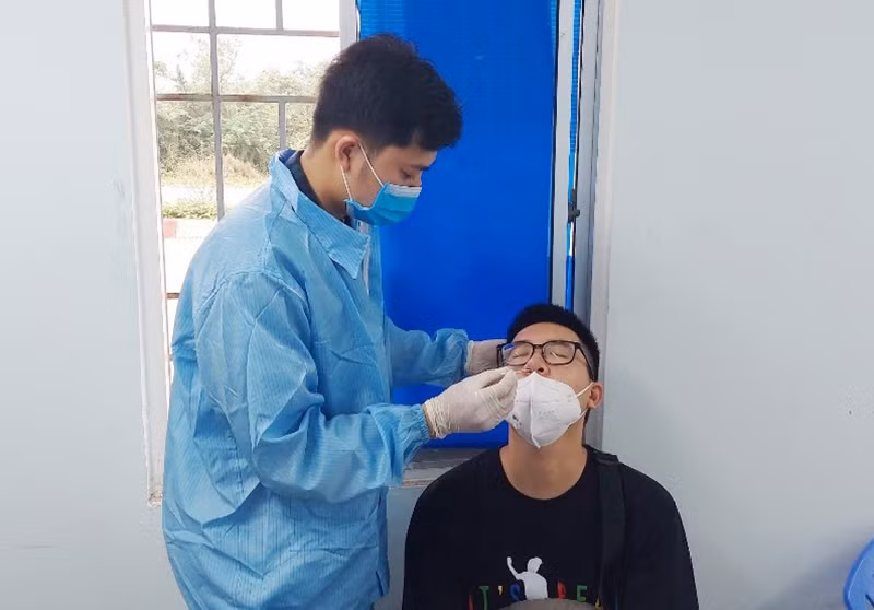 Chính thức thông quan trở lại cửa khẩu cầu Bắc Luân II -0