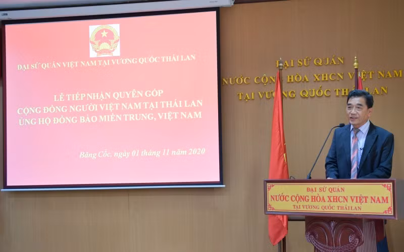 Cộng đồng người Việt Nam tại Thái Lan quyên góp hơn 3,7 tỷ đồng ủng hộ đồng bào miền trung -0