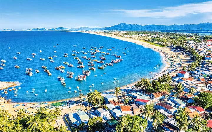 Bến cá Xuân Hải, xã Xuân Hải, thị xã Sông Cầu, Phú Yên. (Ảnh: TTXVN)