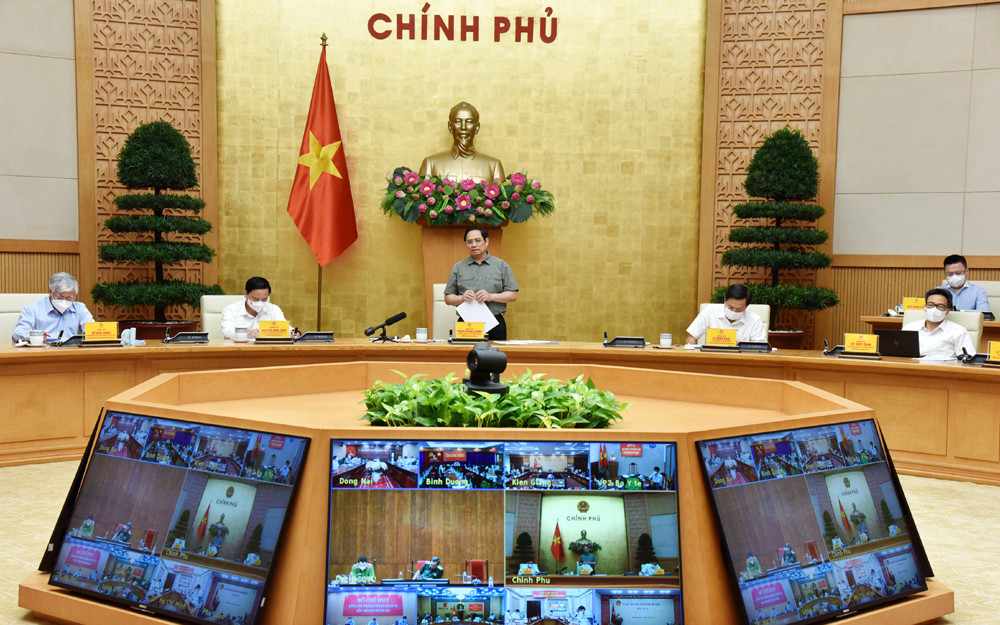 Thủ tướng phát biểu kết luận tại hội nghị. (Ảnh: TRẦN HẢI) Thủ tướng kết luận hội nghị -0