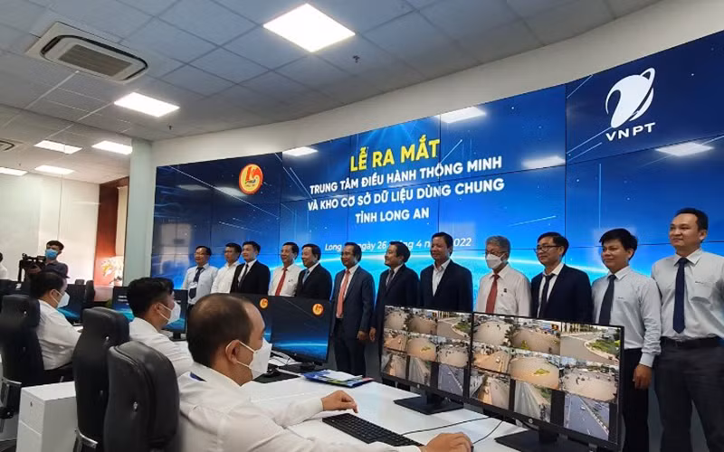 Long An chính thức ra mắt và đưa vào vận hành Trung tâm Điều hành thông minh (IOC) và Kho cơ sở dữ liệu dùng chung của tỉnh.