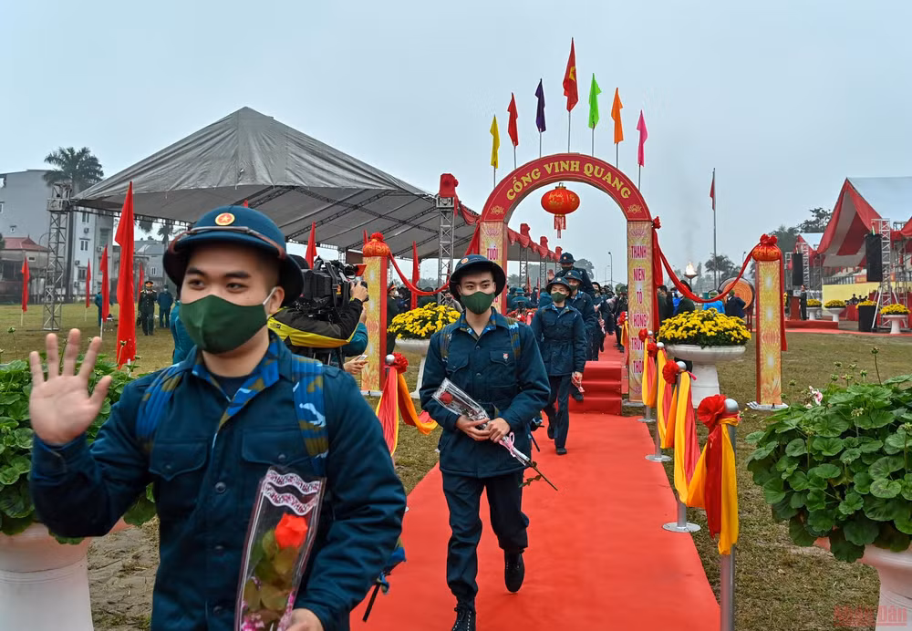 30 quận huyện, thị xã Hà Nội tổ chức lễ giao nhận quân năm 2022 -0