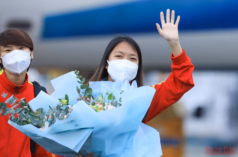 Tuyển nữ Việt Nam về nước, khép lại hành trình giành vé dự World Cup -0