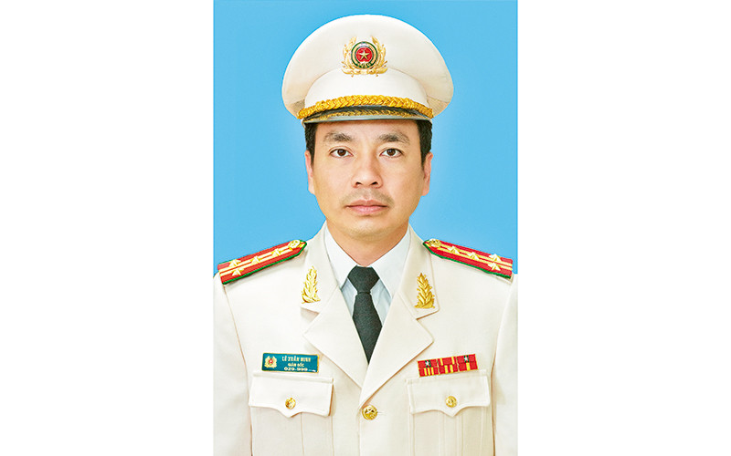 Tăng cường cho cơ sở, ứng dụng khoa học công nghệ, giữ vững an ninh trật tự địa bàn