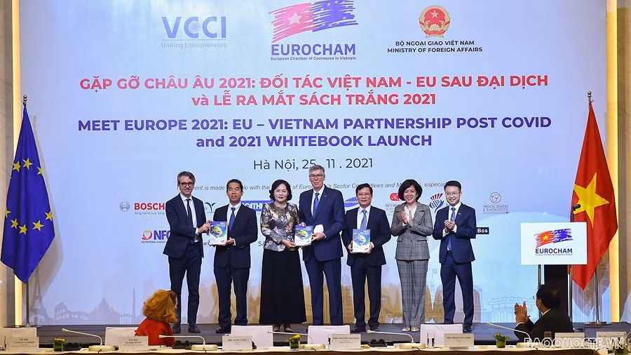 Khai mạc Hội nghị "Gặp gỡ Châu Âu 2021: Đối tác Việt Nam-EU hậu Covid-19 và công bố sách Trắng EuroCham 2021". (Ảnh: baoquocte.vn)