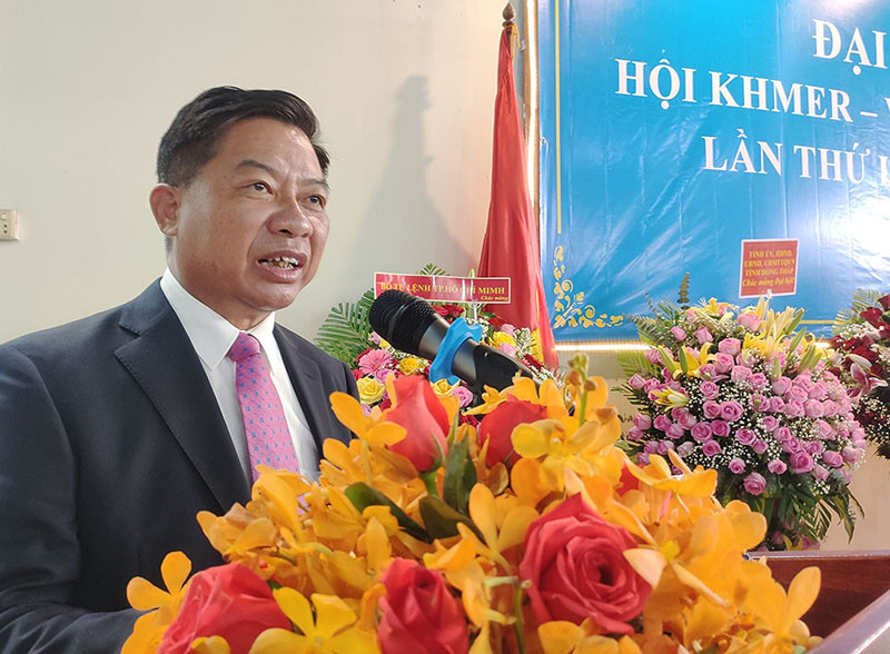 Đại sứ Nguyễn Huy Tăng phát biểu ý kiến tại Đại hội. Hội Khmer-Việt Nam tại Campuchia tổ chức Đại hội -0