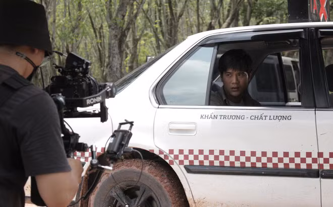 Phim ngắn "Đứng giữa lằn ranh" được trao giải Ba cuộc thi phim ngắn với chủ đề “Việt Nam của tôi”. (Ảnh: Báo An ninh thủ đô)