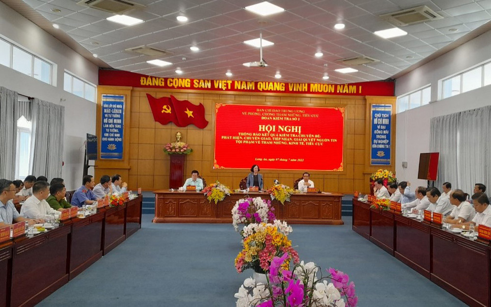 Đoàn kiểm tra số 02 của Ban Chỉ đạo Trung ương về phòng, chống tham nhũng, tiêu cực làm việc tại Long An. 