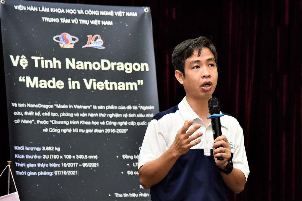 TS Lê Xuân Huy, Phó Tổng giám đốc VNSC. Dừng phóng lần hai vệ tinh NanoDragon “made in Vietnam” -0