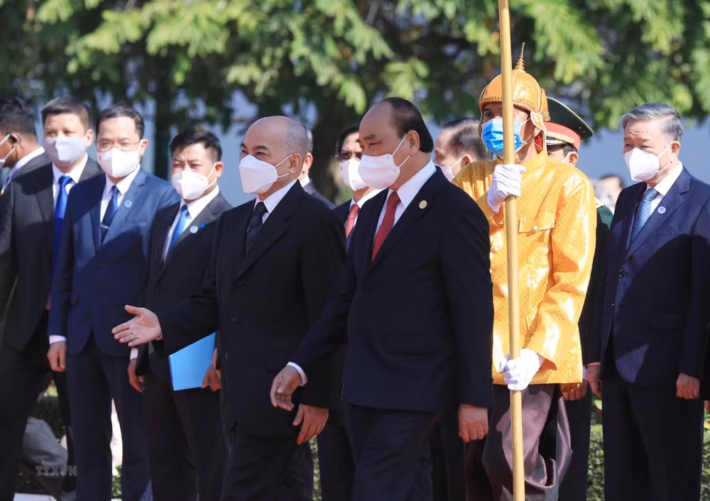 Hoàng gia Campuchia tổ chức trọng thể Lễ đón Chủ tịch nước -0