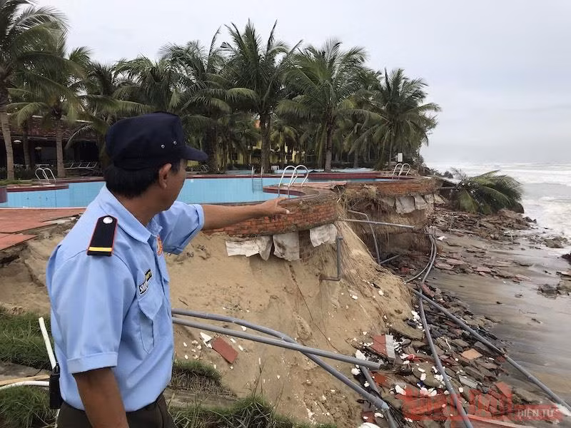 Dồn sức giữ bờ biển Cửa Đại -0