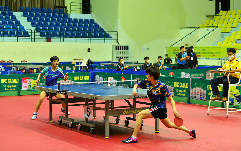 Nội dung chung kết đồng đội nữ diễn ra trận đấu đầu tiên giữa: Nguyễn Khoa Diệu Khánh (TP Hồ Chí Minh) và Bùi Ngọc Lan (Long Hải-Hải Dương). Hải Dương bảo vệ thành công ngôi vô địch đồng đội nam sau trận chung kết kéo dài hơn 4 giờ thi đấu -0