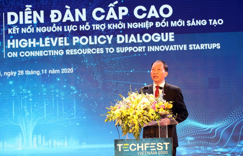 Phó Chủ tịch Phòng Thương mại và Công nghiệp Việt Nam Hoàng Quang Phòng phát biểu tại Diễn đàn. Diễn đàn cấp cao Kết nối nguồn lực hỗ trợ khởi nghiệp đổi mới sáng tạo -0