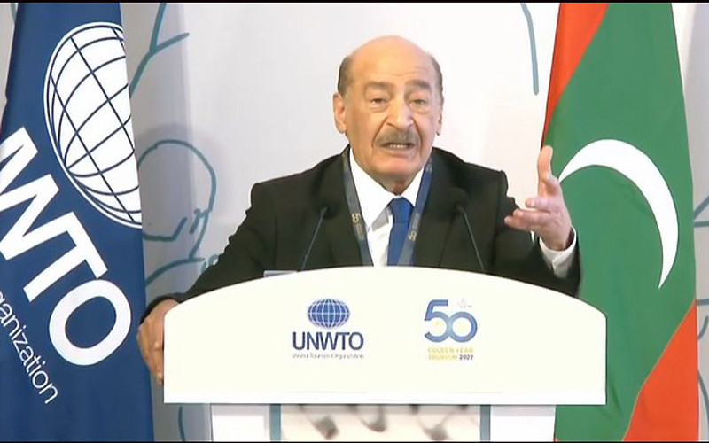 Giáo sư Jafar Jafari phát biểu tại phiên thảo luận của UNWTO hôm 15/6 tại Maldives. (Ảnh chụp màn hình) “Một nơi đáng sống sẽ là một nơi đáng để đi du lịch” -0