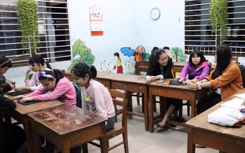 Lớp học diễn ra mỗi tối thứ 2, 3 và thứ 5