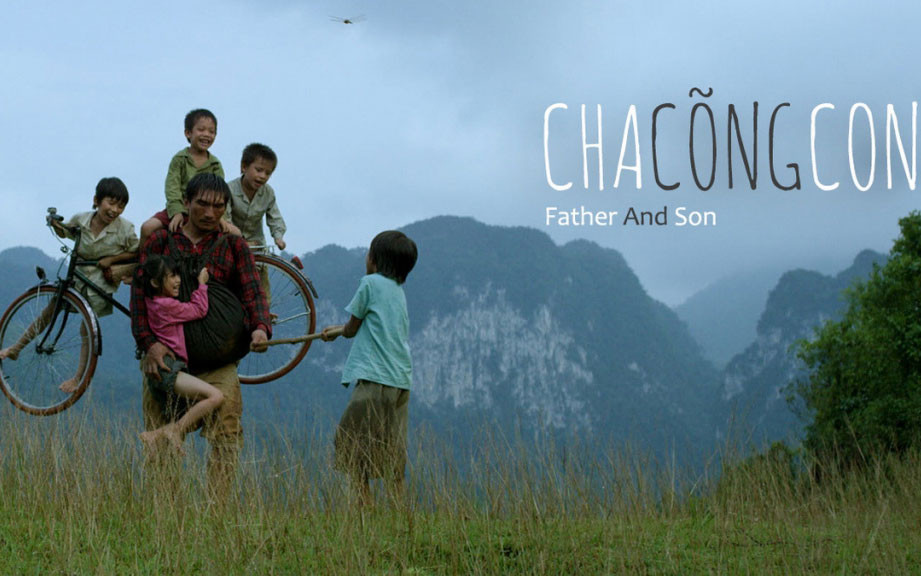 Phim "Cha cõng con" sẽ được trình chiếu tại Tuần phim. (Ảnh: Poster phim)