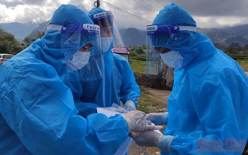 Cơ quan chức năng Lai Châu khẩn trương truy vết các trường hợp tiếp xúc để thực hiện các biện pháp phòng dịch.