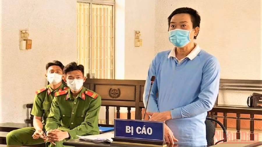 Bị cáo Dương Ngọc Đức tại phiên tòa.