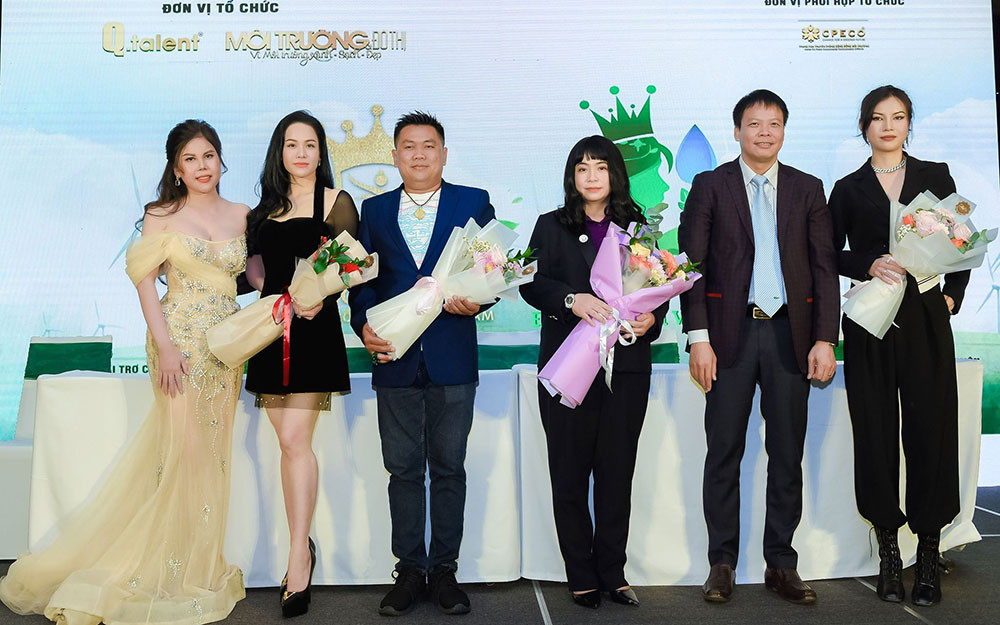 Ban tổ chức, Ban giám khảo và đại diện các nhà tài trợ. Chính thức khởi động cuộc thi Hoa hậu Môi trường Việt Nam -0