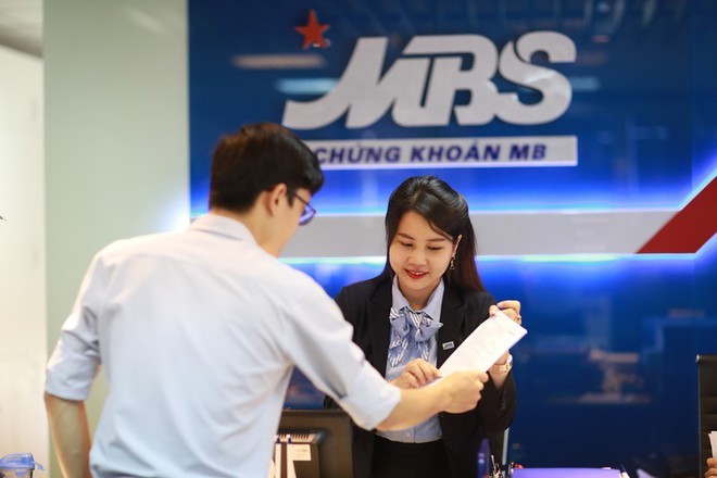 Tuần qua, VSD đã chuyển quyền 90 nghìn cổ phiếu MBS cho các nhà đầu tư. (Ảnh minh họa)