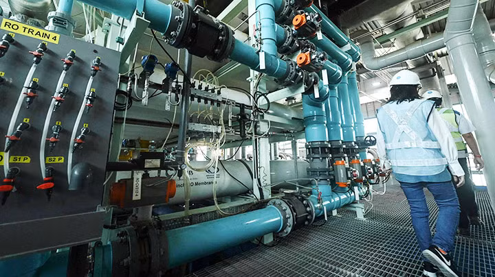 Hệ thống máy bơm được lắp đặt sâu dưới lòng đất tại Singapore. Ảnh: JAPAN TIMES