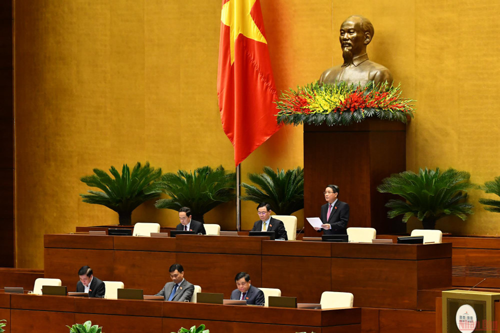 Phó Chủ tịch Quốc hội Nguyễn Đức Hải phát biểu tại phiên thảo luận. (Ảnh: LINH KHOA) Mở rộng không gian phát triển cho Hà Nội và Thành phố Hồ Chí Minh -0