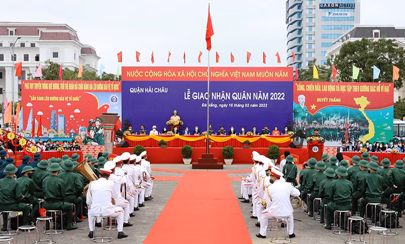 1.275 thanh niên Đà Nẵng lên đường nhập ngũ -0