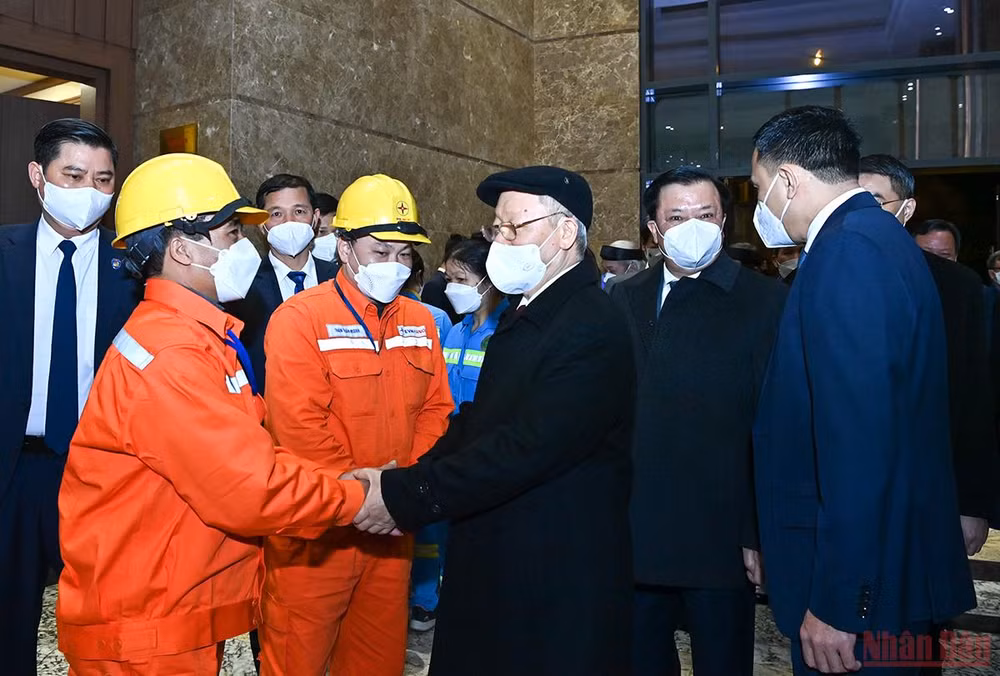 Tổng Bí thư Nguyễn Phú Trọng thăm, chúc Tết Đảng bộ, Chính quyền và nhân dân Thủ đô -0