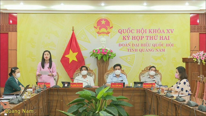 Đại biểu Đặng Thị Bảo Trinh phát biểu thảo luận trực tuyến tại điểm cầu Quảng Nam. Tổ chức đấu thầu để tăng tính cạnh tranh về chất lượng phim -0