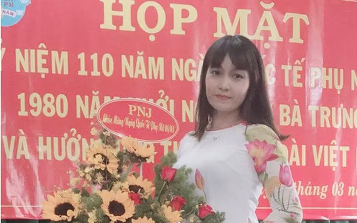 Trần Ngọc Thảo đoạt giải Nhất tuần thi thứ 16 - tuần thi cuối của Cuộc thi tìm hiểu 90 năm Ngày truyền thống ngành Tuyên giáo của Đảng.