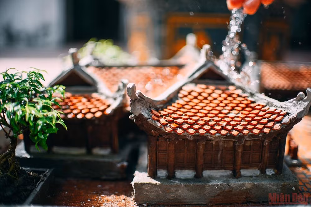 Lưu giữ nét văn hóa dân gian qua bàn tay chàng trai 9x -0