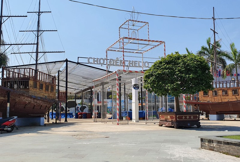Nhà thi đấu thể thao Tiên Sơn và khu chợ đêm Helio (quận Hải Châu) sáng nay, 4-5. Đà Nẵng ngày đầu dừng các hoạt động không thiết yếu phòng dịch Covid-19 -0