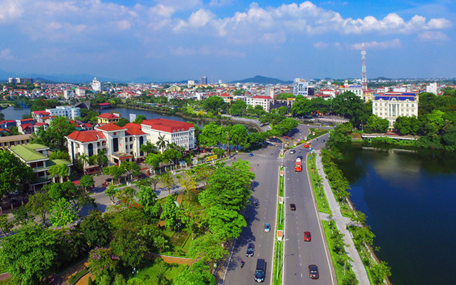 Một góc TP Vĩnh Yên. Xây dựng Vĩnh Yên xứng tầm là đô thị đầu tàu, là trung tâm chính trị, kinh tế, văn hóa của Vĩnh Phúc -0