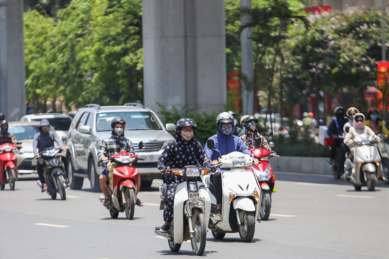 Cả nước có nắng nóng diện rộng với nền nhiệt cao nhất 35-38 độ C, có nơi hơn 40 độ C. (Ảnh minh họa)