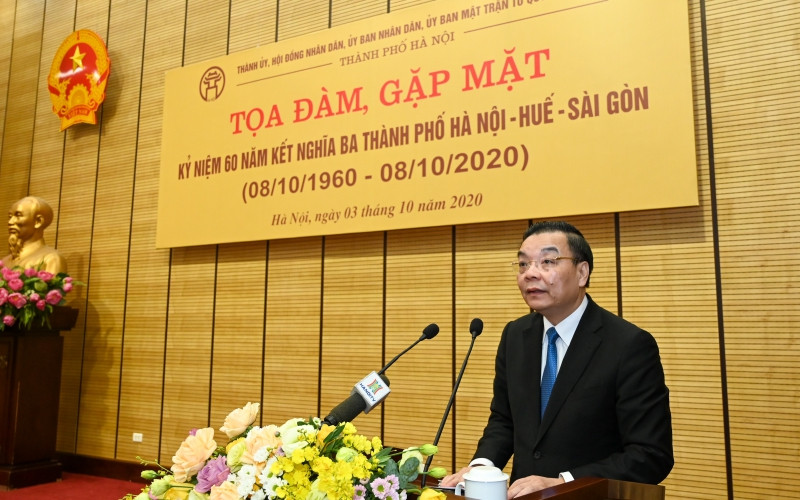 Chủ tịch UBND thành phố Hà Nội Chu Ngọc Anh phát biểu tại buổi tọa đàm. KET_9310-1601731915527.jpeg