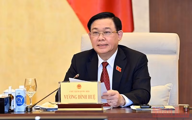 Chủ tịch Quốc hội Vương Đình Huệ phát biểu ý kiến tại phiên họp. (Ảnh: Duy Linh)