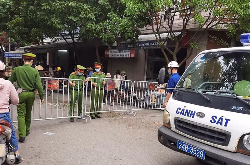 Chợ Tân Kim ở TP Hải Dương bị tạm dừng hoạt động vì liên quan đến người nhiễm Covid-19.