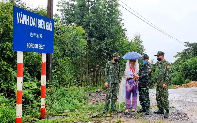 Ngăn chặn tình trạng xuất, nhập cảnh trái phép trên tuyến biên giới Quảng Ninh -0