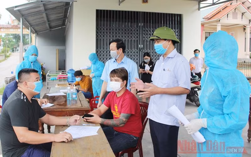 Quảng Trị xét nghiệm nhanh khoảng 14 nghìn người trở về từ Đà Nẵng -0