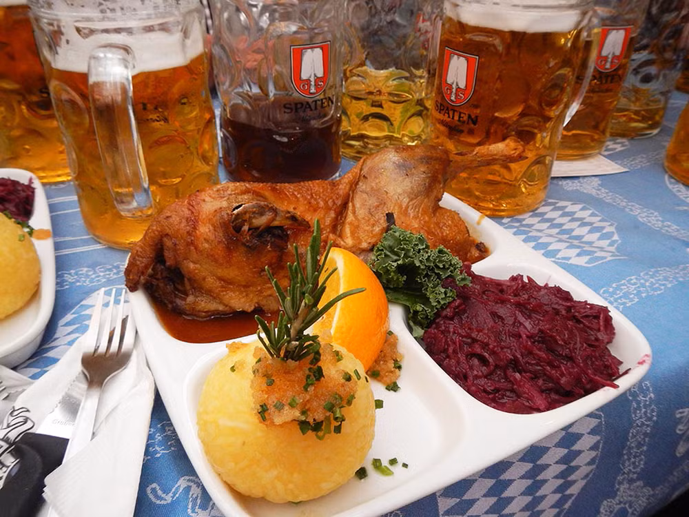 Lễ hội bia Oktoberfest và những con số ấn tượng -0