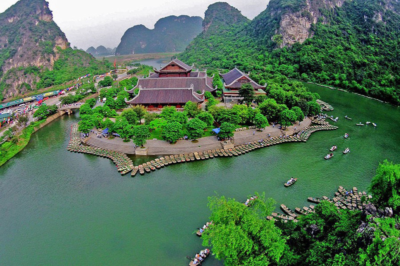 Quần thể danh thắng Tràng An (Ảnh: NINHBINHTOURISM) Năm Du lịch quốc gia 2021 tạo động lực phục hồi du lịch địa phương và cả nước -0